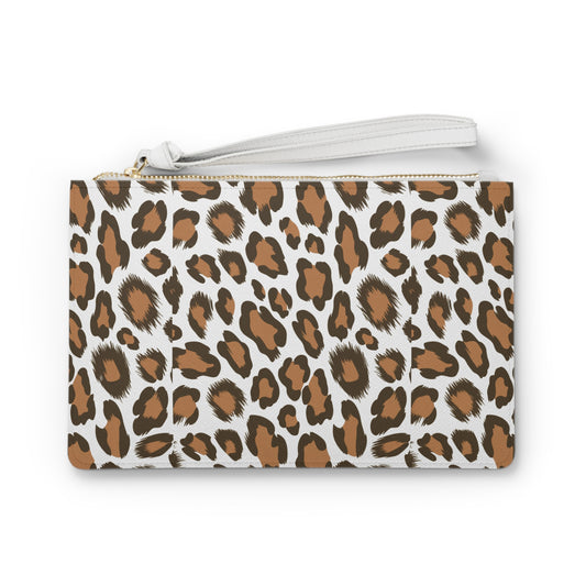 Chic Leopard Print Clutch Bag for Stylish Nights Out