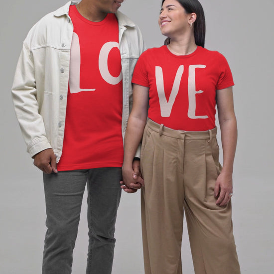 Red couple's matching T-shirt set with "LO" on one shirt and "VE" on the other, featuring "EST 2018" in white text.